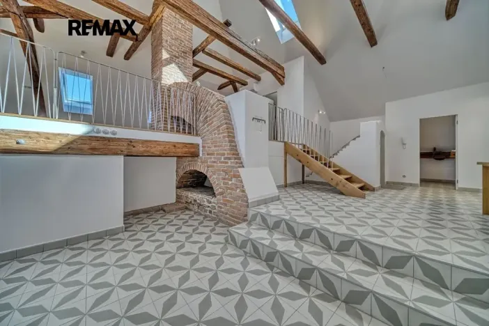 Pronájem atypického bytu, Kutná Hora, Kollárova, 123 m2
