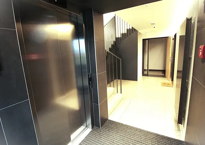 Pronájem bytu 2+kk, Praha - Libeň, Novovysočanská, 55 m2