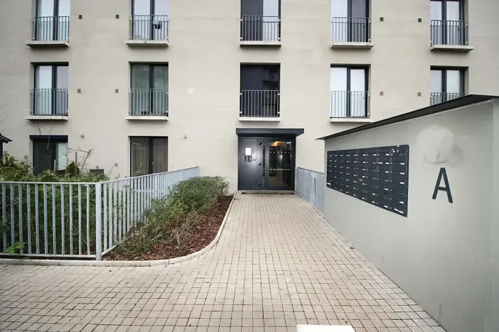 Pronájem bytu 2+kk, Praha - Libeň, Novovysočanská, 55 m2