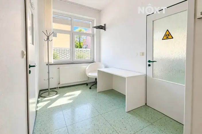 Pronájem ordinace, Hodonín, Seifertova, 77 m2