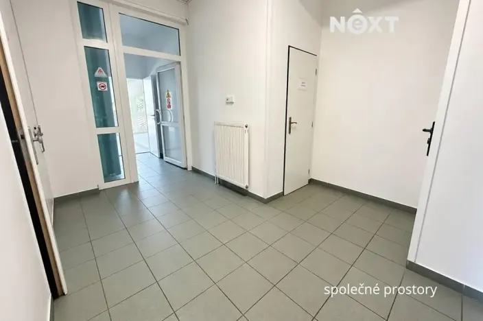 Pronájem ordinace, Hodonín, Seifertova, 77 m2