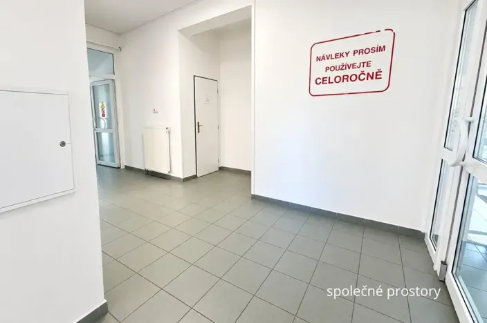 Pronájem ordinace, Hodonín, Seifertova, 77 m2