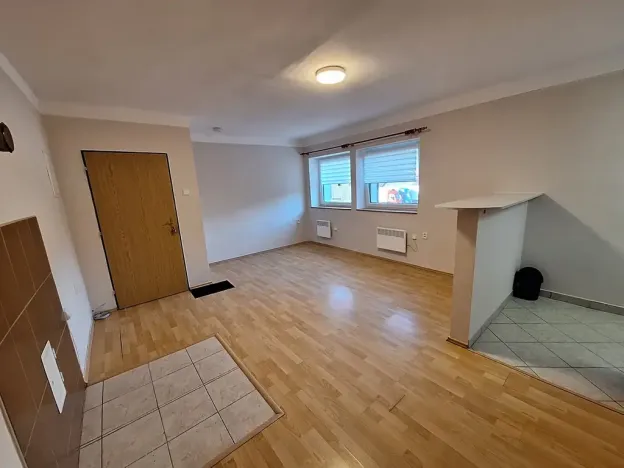 Pronájem bytu 1+kk, Brozany nad Ohří, Voborského, 25 m2