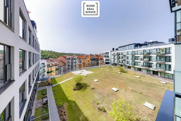 Pronájem bytu 2+kk, Praha - Smíchov, Kobrova, 100 m2