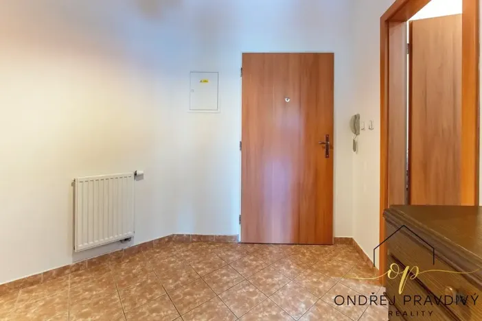 Prodej bytu 2+kk, Praha - Prosek, Mimoňská, 60 m2