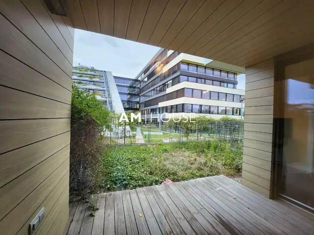 Pronájem bytu 2+kk, Praha - Libeň, Menclova, 69 m2
