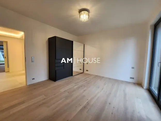 Pronájem bytu 2+kk, Praha - Libeň, Menclova, 69 m2