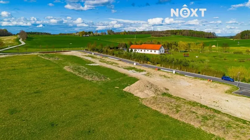 Prodej pozemku pro bydlení, Lipí, 927 m2
