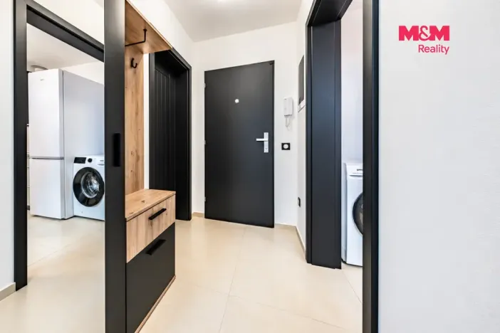 Prodej bytu 2+kk, Kovanice, 30 m2