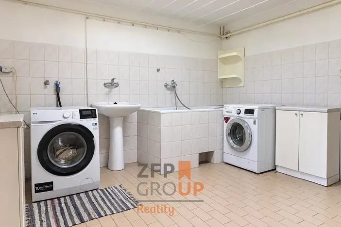 Prodej rodinného domu, Kroměříž, Višňová, 208 m2