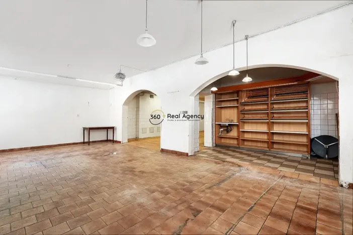 Prodej obchodního prostoru, Kamenice nad Lipou, Masarykova, 390 m2