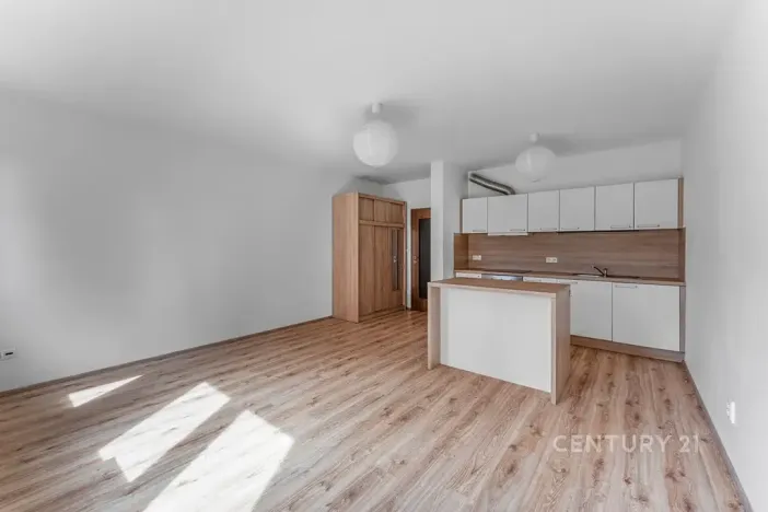 Prodej bytu 1+kk, Praha - Háje, Loosova, 34 m2