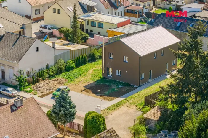 Prodej rodinného domu, Králův Dvůr, Fibichova, 97 m2