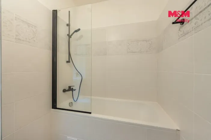 Prodej rodinného domu, Králův Dvůr, Fibichova, 97 m2