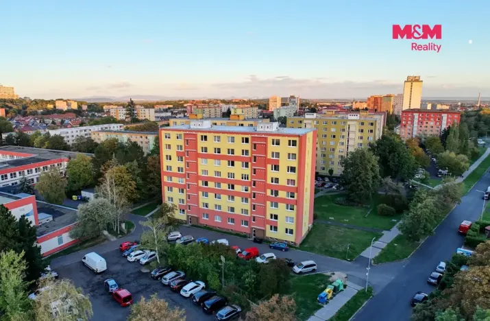 Prodej bytu 3+1, Chomutov, Bezručova, 80 m2