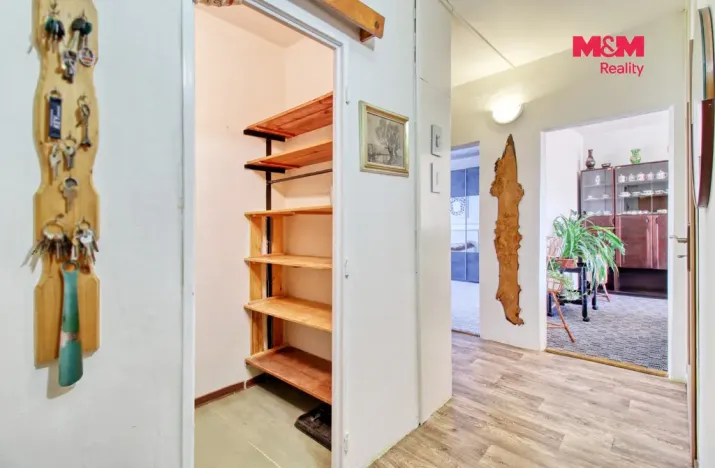 Prodej bytu 3+1, Chomutov, Bezručova, 80 m2