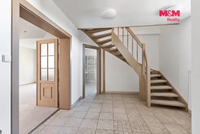 Prodej rodinného domu, Dlouhý Most, 372 m2