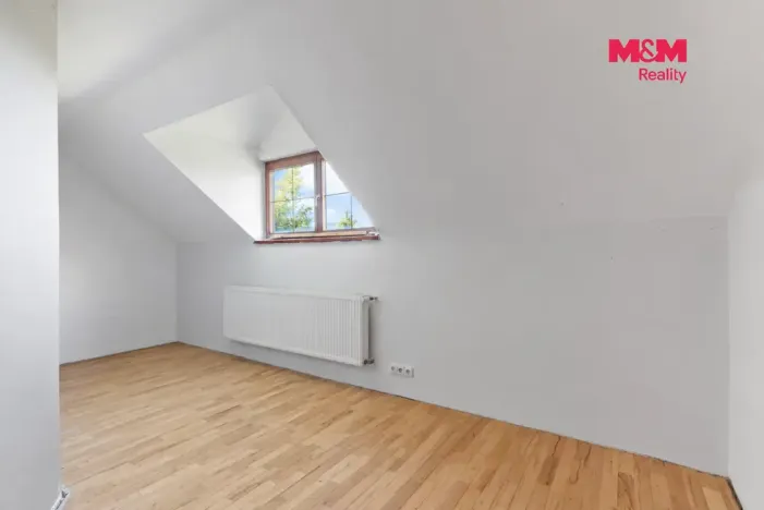 Prodej rodinného domu, Dlouhý Most, 372 m2