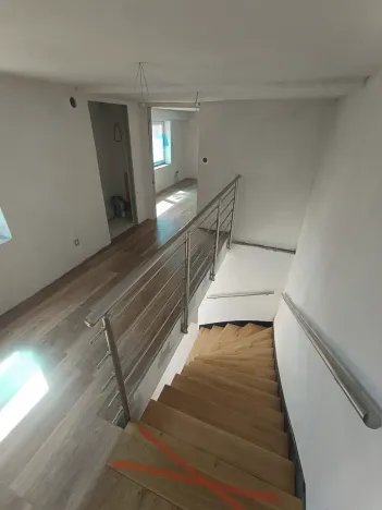 Prodej rodinného domu, Křelov-Břuchotín, Květinová, 240 m2