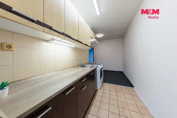 Prodej bytu 3+kk, Hroznětín, Sídliště, 55 m2