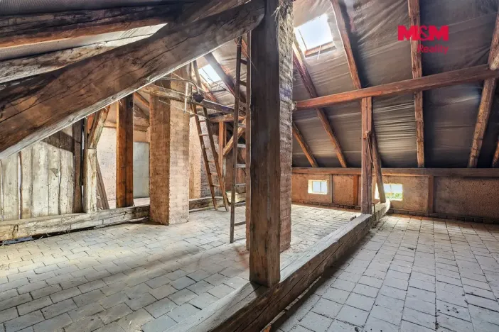 Prodej rodinného domu, Dvůr Králové nad Labem, Nerudova, 150 m2