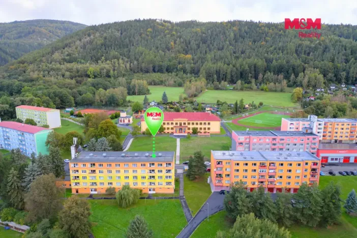 Prodej bytu 2+1, Hroznětín, Sídliště, 55 m2
