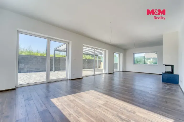 Prodej rodinného domu, Vodochody - Hoštice, Na Kopečku, 168 m2