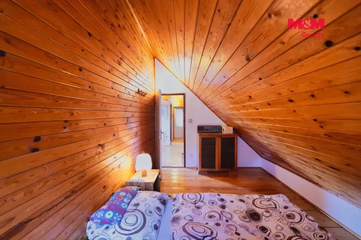 Prodej rodinného domu, Buková, 172 m2