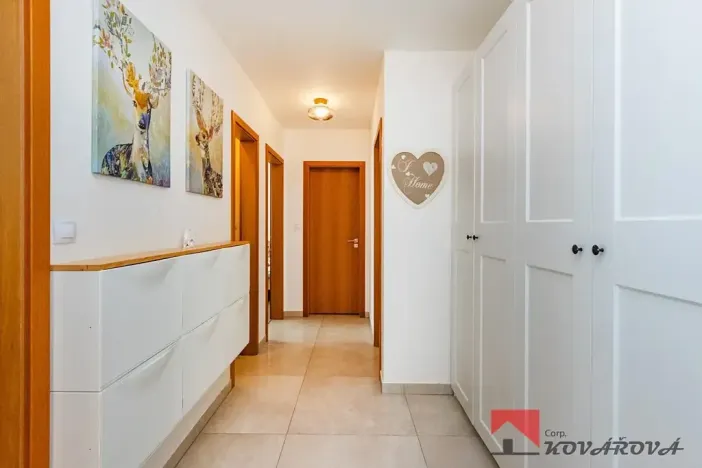 Prodej bytu 3+kk, Praha - Modřany, Provázkova, 95 m2