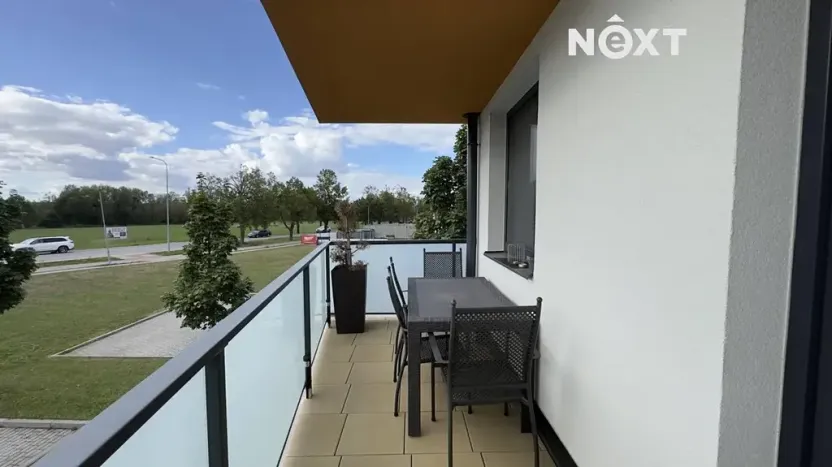 Pronájem bytu 3+kk, České Budějovice, Stradonická, 69 m2