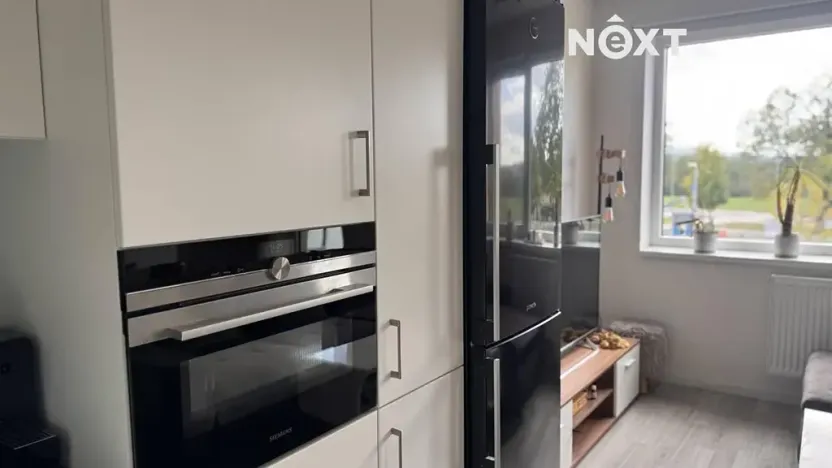 Pronájem bytu 3+kk, České Budějovice, Stradonická, 69 m2