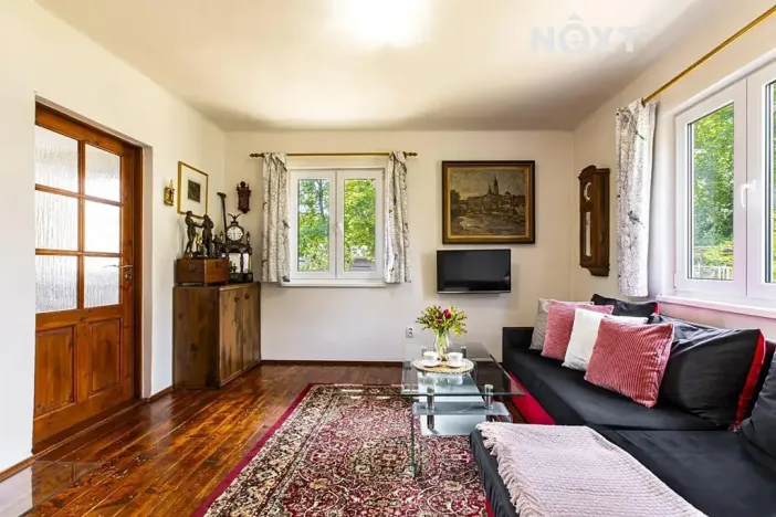 Prodej bytu 3+1, Hluboká nad Vltavou, Zvolenovská, 52 m2