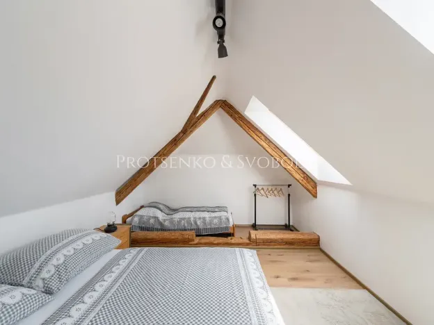 Prodej ubytování, Hluboká nad Vltavou, 174 m2