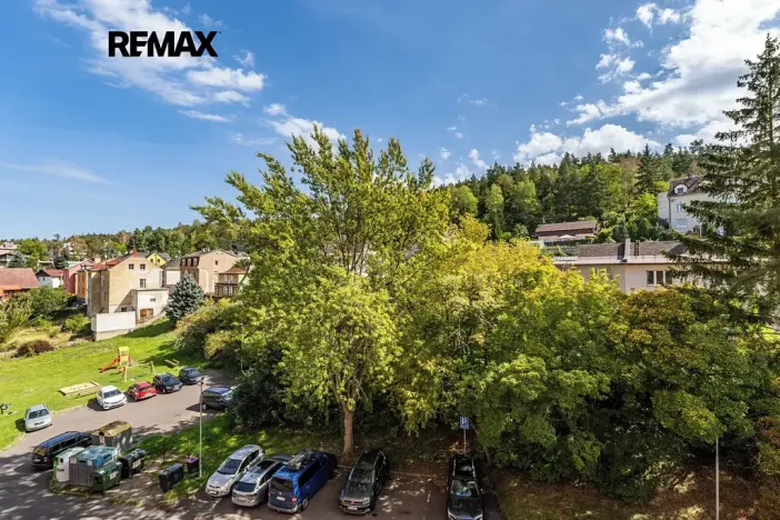 Prodej bytu 4+1, Karlovy Vary, Modenská, 77 m2