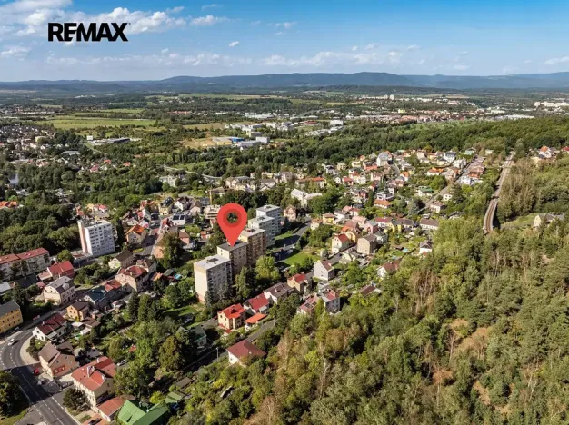 Prodej bytu 4+1, Karlovy Vary, Modenská, 77 m2