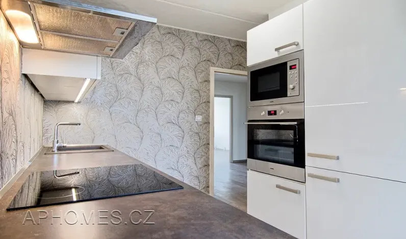 Pronájem bytu 3+1, Praha - Řepy, Mrkvičkova, 71 m2