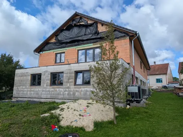Prodej rodinného domu, Skály, 401 m2
