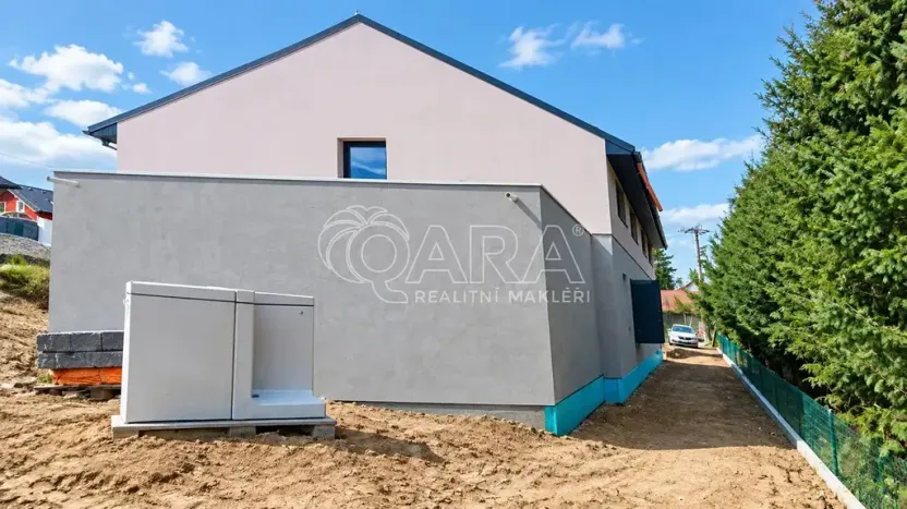Prodej rodinného domu, Kamenice, 159 m2