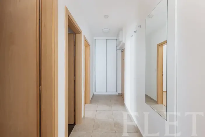 Pronájem bytu 2+kk, Praha - Libeň, U Slovanky, 57 m2