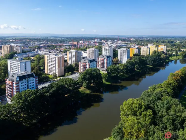 Prodej bytu 2+1, Pardubice - Zelené Předměstí, nábřeží Závodu míru, 53 m2