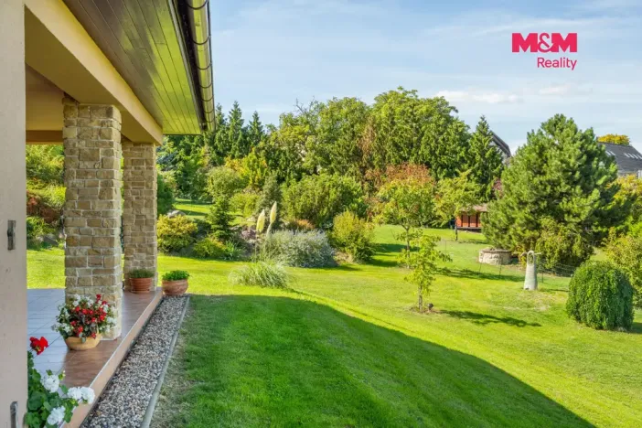 Prodej rodinného domu, Cvrčovice, Školní, 178 m2
