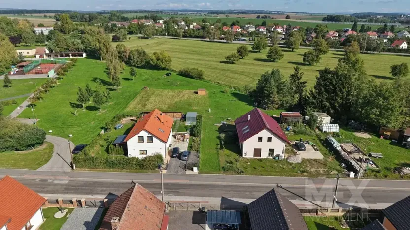 Prodej pozemku pro bydlení, Sadová, 999 m2