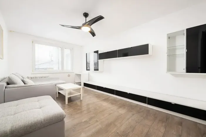 Pronájem bytu 3+1, Praha - Modřany, K Vystrkovu, 80 m2