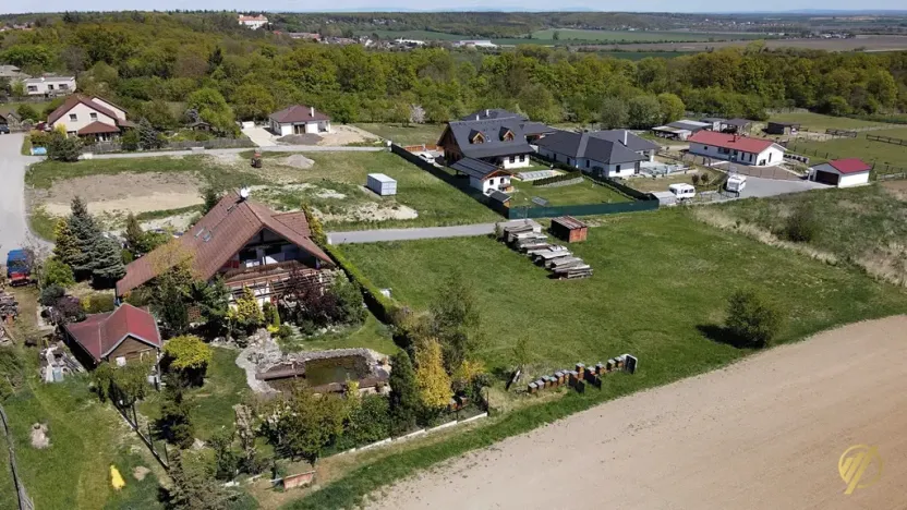 Prodej pozemku pro bydlení, Loučeň, 811 m2