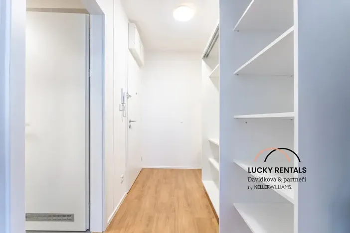 Pronájem bytu 2+kk, Praha - Chodov, Líbalova, 47 m2