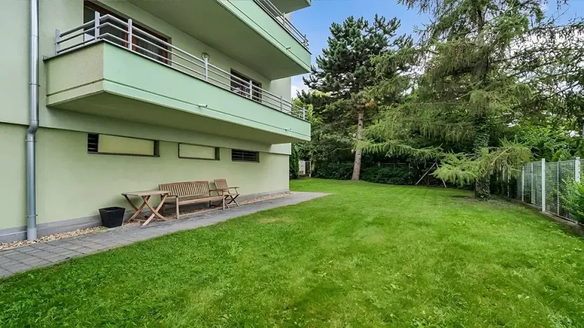 Pronájem bytu 3+1, Praha, Na hřebenech I, 112 m2
