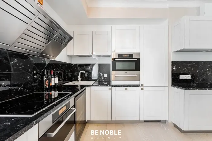 Prodej bytu 3+kk, Karlovy Vary, Zámecký vrch, 108 m2
