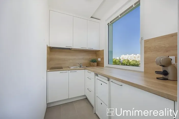Prodej bytu 1+1, Praha - Chodov, Valentova, 30 m2