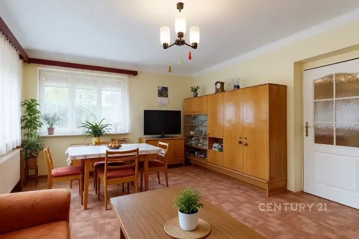 Prodej rodinného domu, Čerčany, Sukova, 182 m2