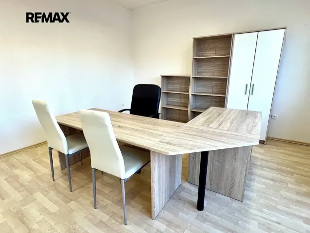 Pronájem kanceláře, Kyjov, Jungmannova, 22 m2
